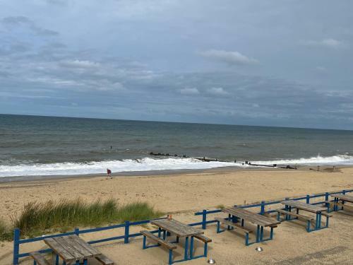Poachers Pocket Seaview