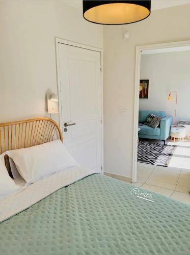 Apartamento Riviera Plaza, Charmant T2+parking, Plages � 7min