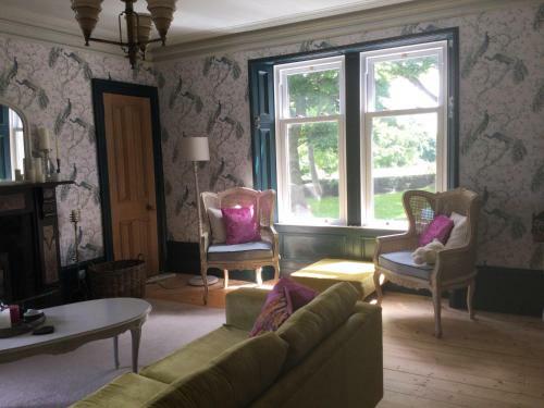 Bed & Breakfast Nether Dallachy Farmhouse