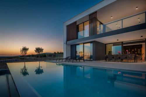 Beautiful Villa Tramonto