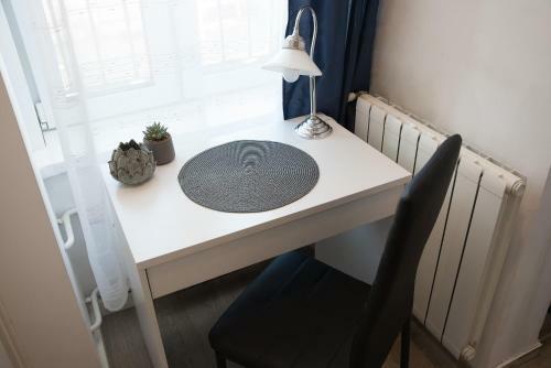 Small Ultra Central Bohemian Apartment