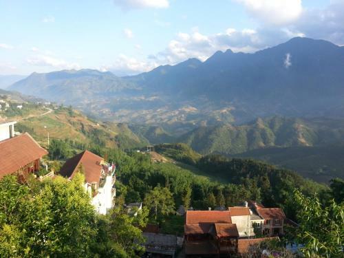 Cat Cat View Hotel