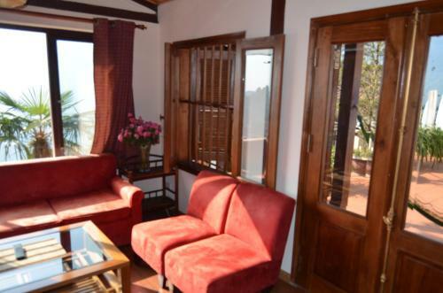 Cat Cat View Hotel