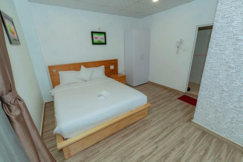 Hotel Ken's House Backpackers