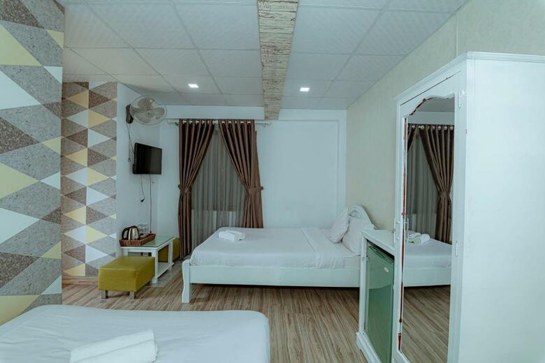 Hotel Ken's House Backpackers