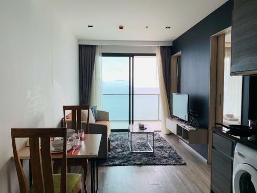 Apartamento Aeras Beach Front Jomtien