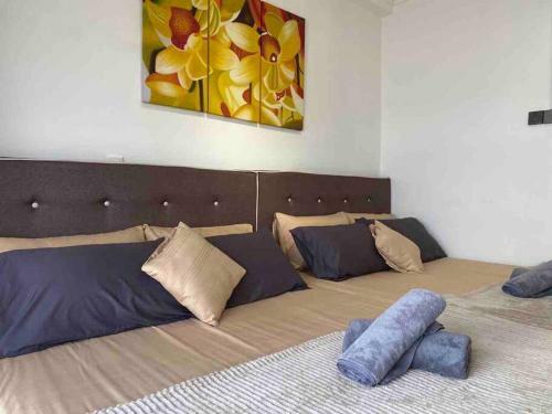 2 Bedroom Apartment Next To Historical Spots