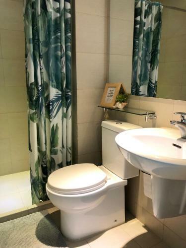 Apartamento Endless Summer Vibe 2br @ Azure