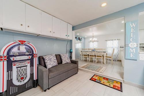 M&m Cottage By The Beach