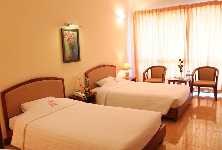 Cwd Hotel
