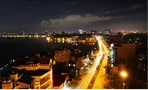 Sunset Westlake Hanoi Hotel