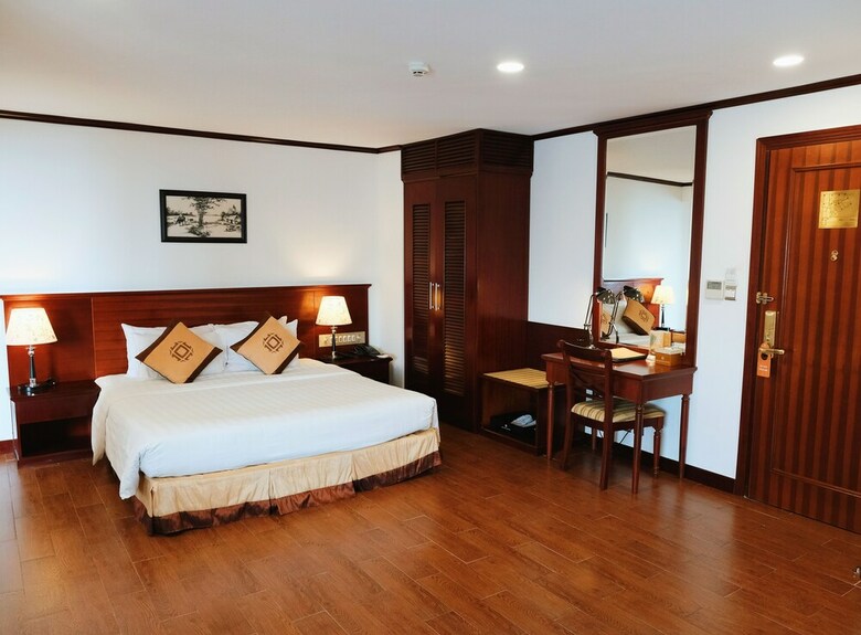 May De Ville Hotel City Center