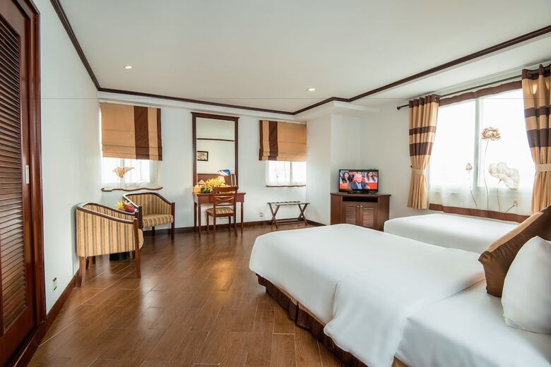 May De Ville Hotel City Center