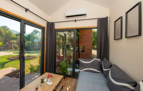 Nomade Caravan Camping