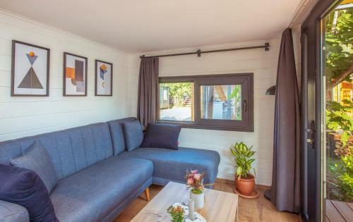 Nomade Caravan Camping