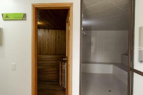 Apartasuite A 3 Min Del Aeropuerto Jmc