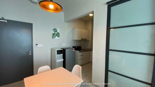 Apartamento Designer 2- Bedroom Condo @jesselton Quay