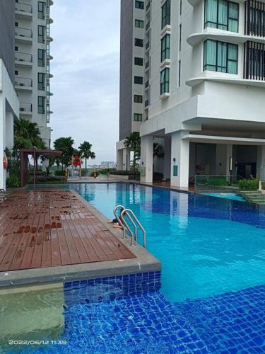Apartamento Mid Valley Southkey/tv Box/netflix /1br A24-02