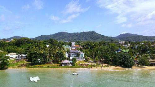 Villa Babythai