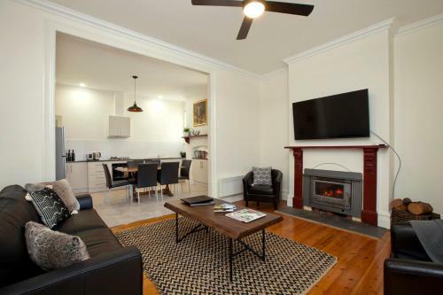 Bed & Breakfast Summerfield Winery And Accommodation