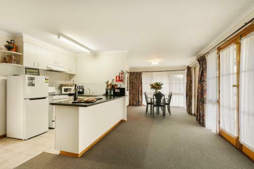 Bed & Breakfast Summerfield Winery And Accommodation