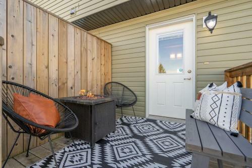 The Saturday I Sleeps 16 I Bbq & Patio I Fire Pit