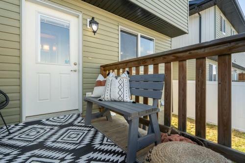 The Saturday I Sleeps 16 I Bbq & Patio I Fire Pit
