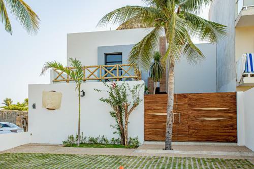 Lodge Casa Linda Beach House