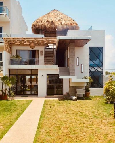 Lodge Casa Linda Beach House