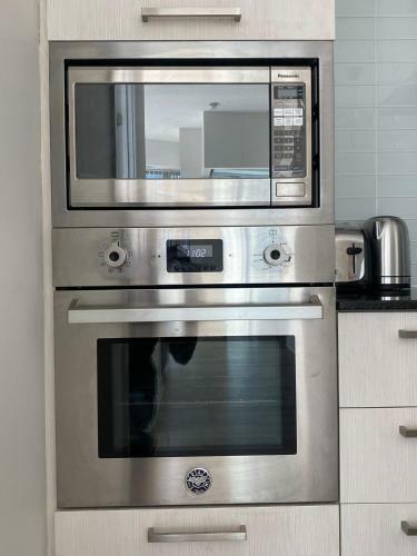 Apartamento Grand View 2br/2ba Condos Cn Tower,union,tiff/mtcc