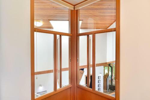 Bowen Island Luxury Estate