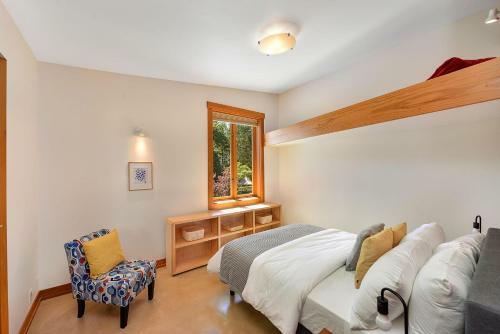 Bowen Island Luxury Estate