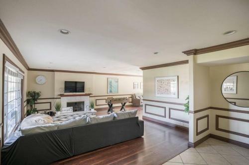 Villa Large Group 5br/3ba Home With Pool