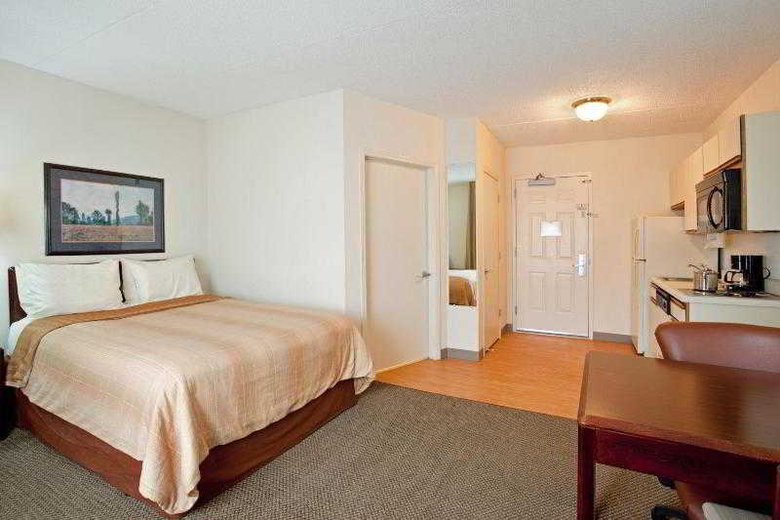 Hotel Candlewood Suites Chicago O'hare