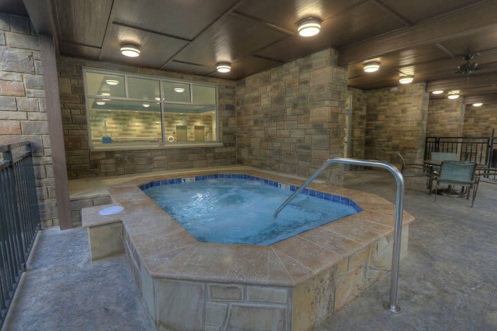 Garden Plaza Hotel