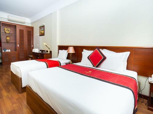 Regal Hotel