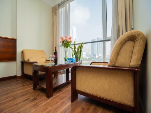 Regal Hotel