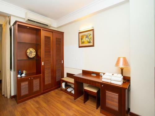 Regal Hotel