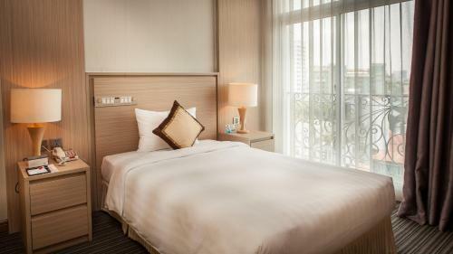 Candle Hotel Hanoi
