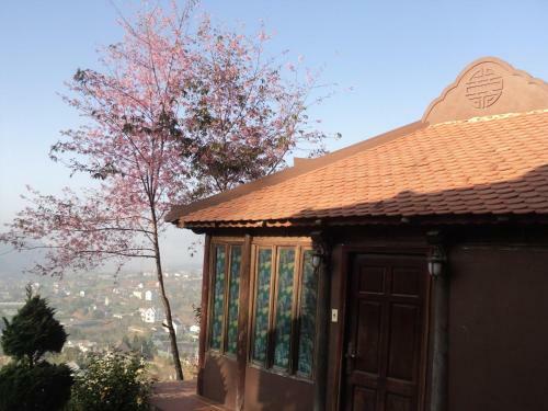Hotel Osaka Village Dalat