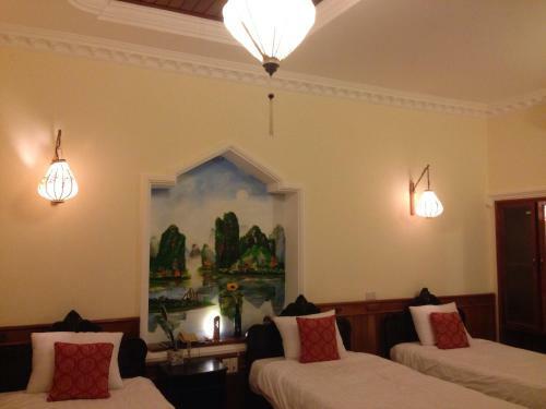 Hue Home Hotel