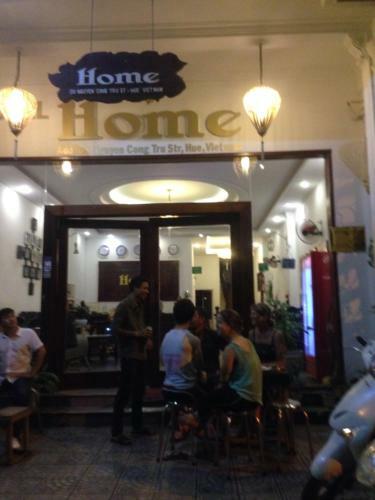 Hue Home Hotel