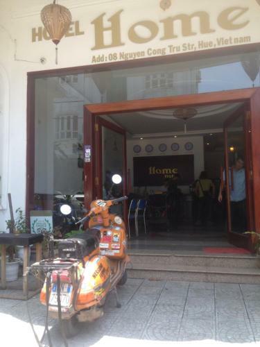Hue Home Hotel