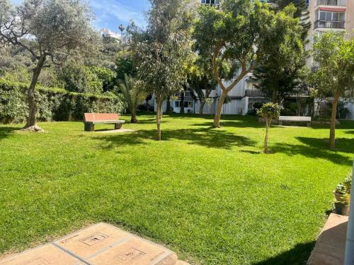 Apartamento Zona Residencial Piscina