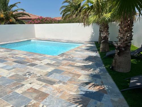 Villa Moderne Au Calme Avec Piscine