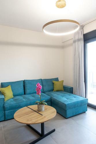 Anais Apartments