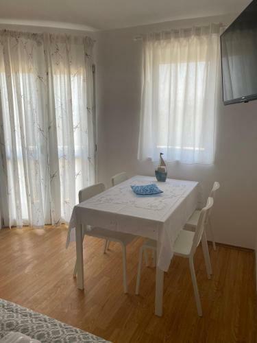 Hostal Luma Rooms