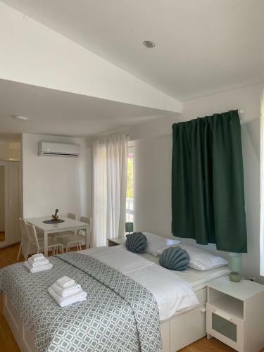Hostal Luma Rooms