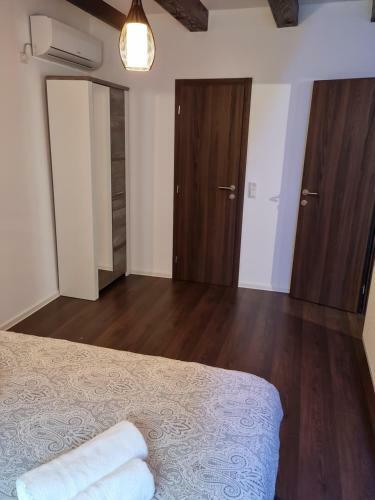 Hostal Apartments And Rooms Jerkovic