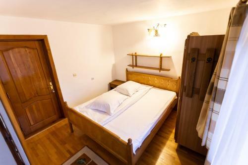 Hostal Pensiunea Ionela